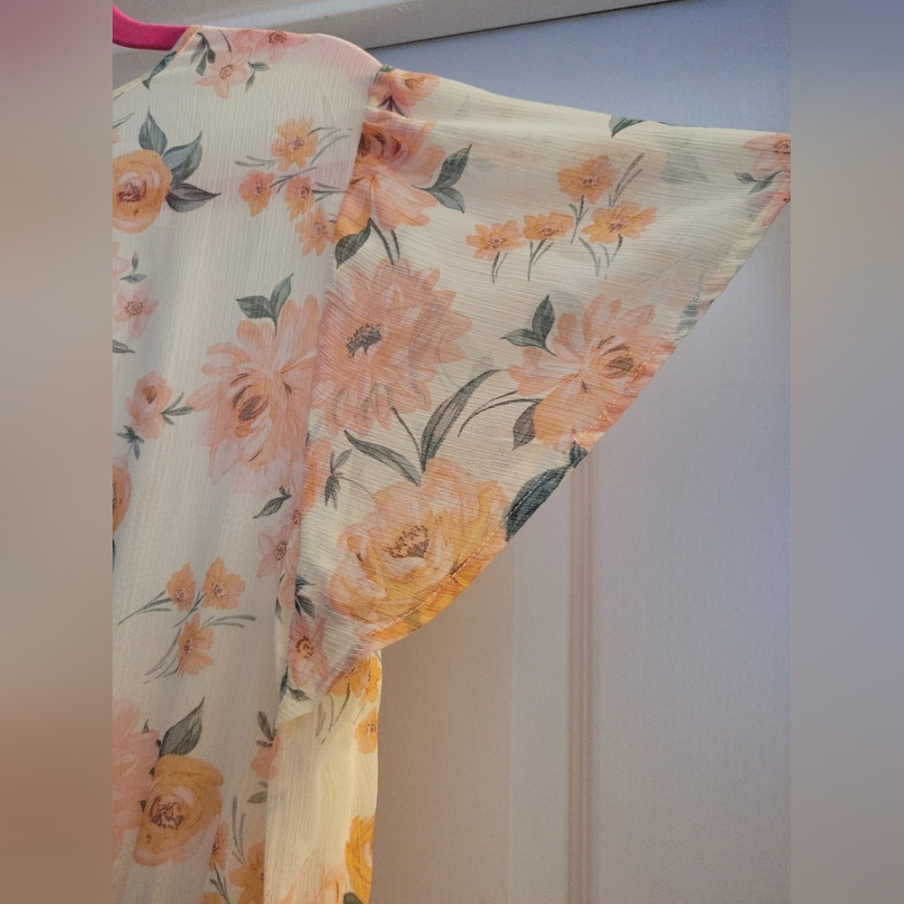 🍑 Trixxi Floral Mini Dress -NWOT- - Picture 11 of 14